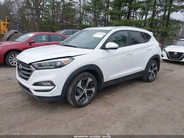 KM8J33A25GU075885 2016 HYUNDAI TUCSON - Image 2