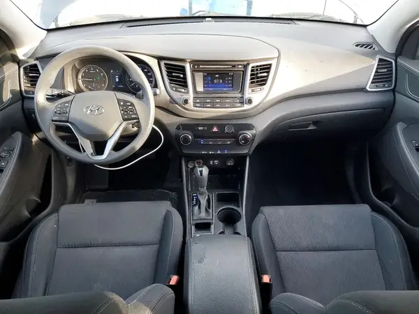 KM8J33A25GU081217 2016 HYUNDAI TUCSON - Image 8