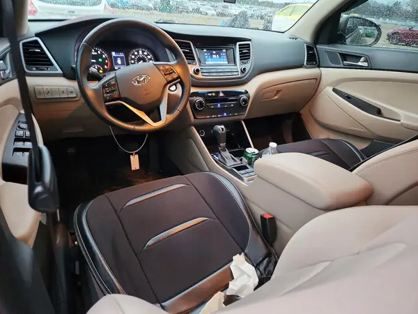 KM8J33A25GU096025 2016 HYUNDAI TUCSON - Image 8