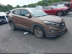 KM8J33A25GU098602 2016 HYUNDAI TUCSON