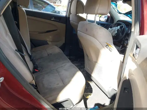 KM8J33A25GU145269 2016 HYUNDAI TUCSON - Image 8