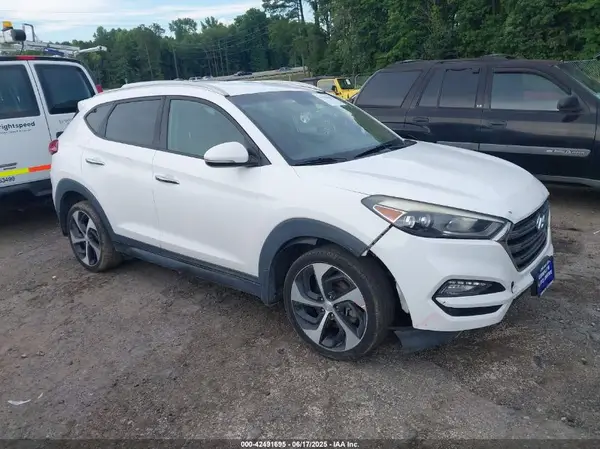 KM8J33A25GU157339 2016 HYUNDAI TUCSON - Image 1