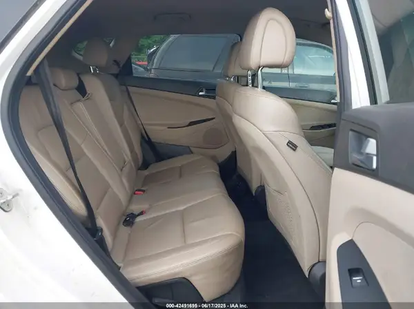 KM8J33A25GU157339 2016 HYUNDAI TUCSON - Image 8