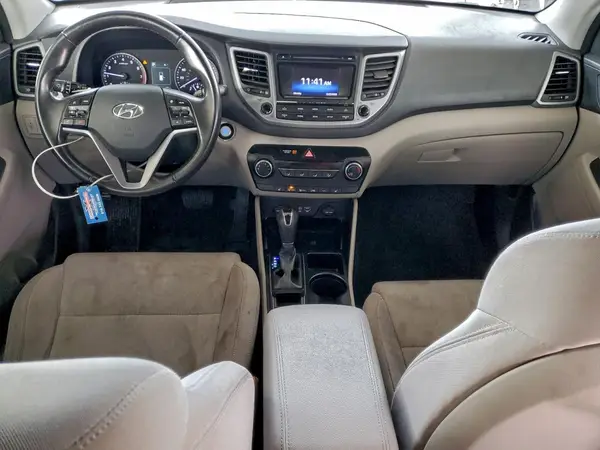 KM8J33A25GU158166 2016 HYUNDAI TUCSON - Image 8
