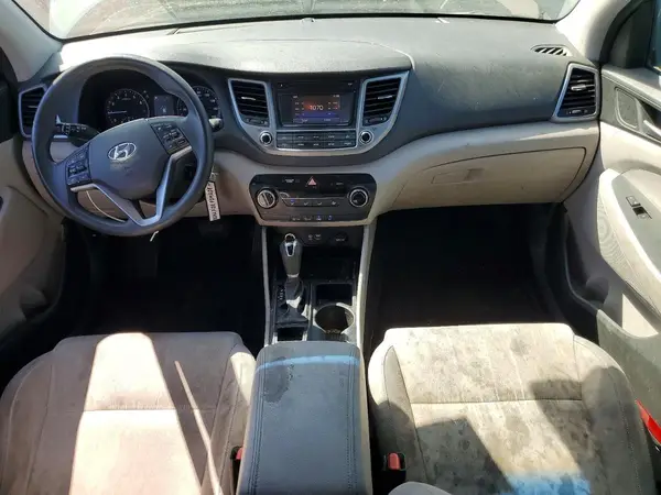 KM8J33A25GU159320 2016 HYUNDAI TUCSON - Image 8