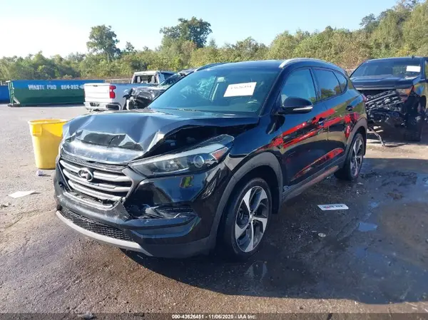 KM8J33A25GU196030 2016 HYUNDAI TUCSON - Image 2