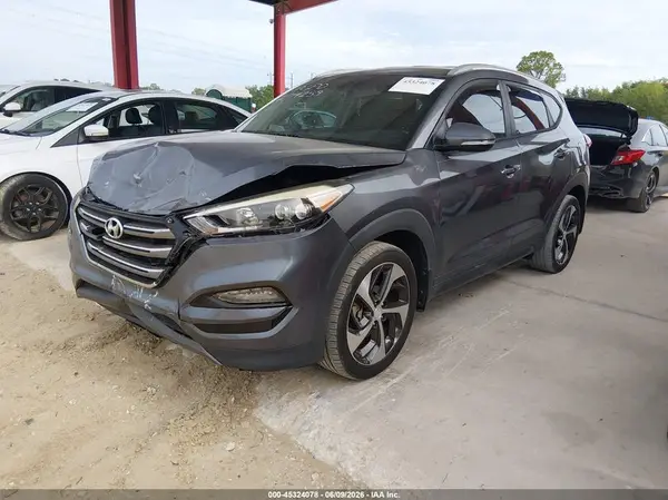 KM8J33A25GU196223 2016 HYUNDAI TUCSON - Image 2