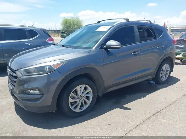 KM8J33A25GU201629 2016 HYUNDAI TUCSON - Image 2