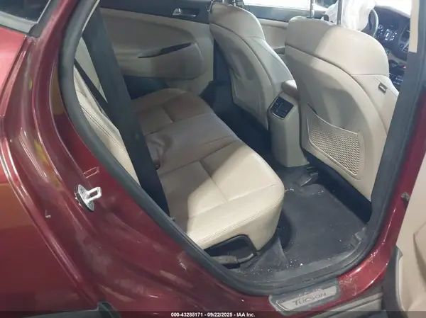 KM8J33A25GU203669 2016 HYUNDAI TUCSON - Image 8