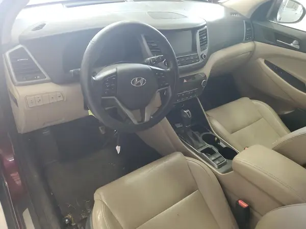 KM8J33A25GU204501 2016 HYUNDAI TUCSON - Image 8