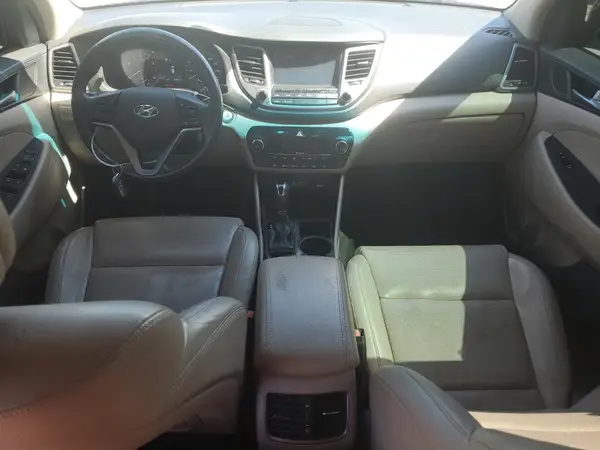 KM8J33A25GU215272 2016 HYUNDAI TUCSON - Image 8
