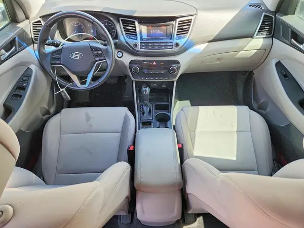 KM8J33A25GU230547 2016 HYUNDAI TUCSON - Image 8
