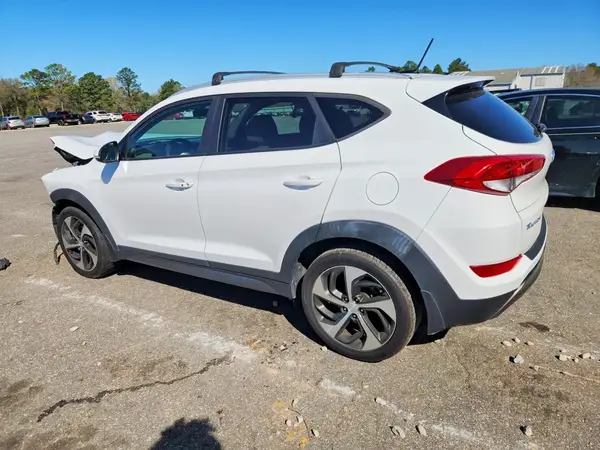 KM8J33A25GU261166 2016 HYUNDAI TUCSON - Image 2