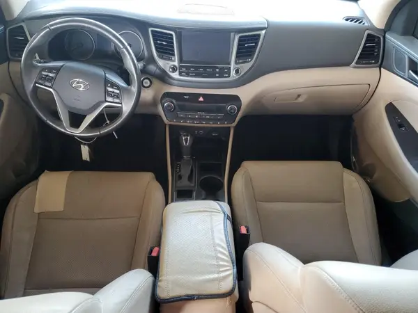 KM8J33A25GU262236 2016 HYUNDAI TUCSON - Image 8