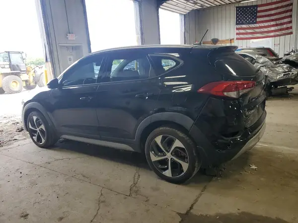 KM8J33A25HU275960 2017 HYUNDAI TUCSON - Image 2
