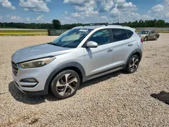 KM8J33A25HU301571 2017 HYUNDAI TUCSON