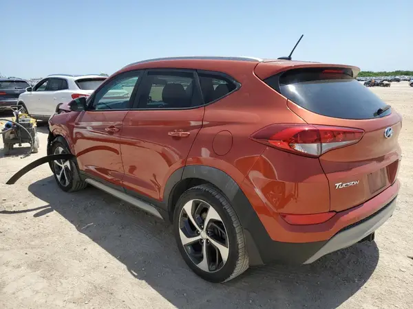 KM8J33A25HU356909 2017 HYUNDAI TUCSON - Image 2