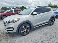 KM8J33A25HU368476 2017 HYUNDAI TUCSON