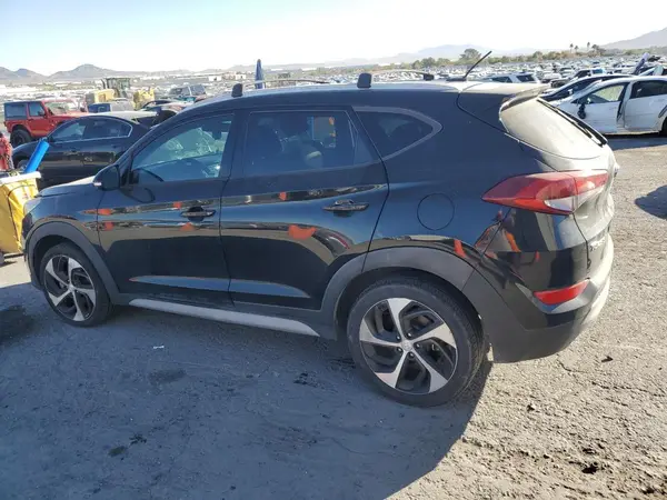 KM8J33A25HU394737 2017 HYUNDAI TUCSON - Image 2