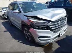 KM8J33A25HU468142 2017 HYUNDAI TUCSON