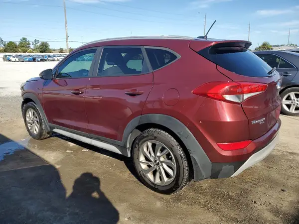 KM8J33A25HU481053 2017 HYUNDAI TUCSON - Image 2