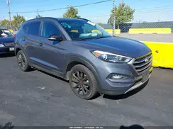 KM8J33A25HU482364 2017 HYUNDAI TUCSON