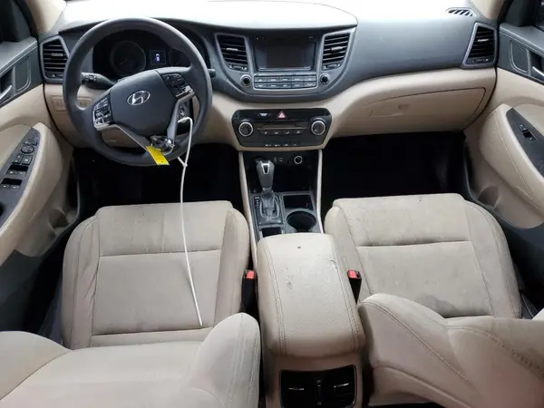 KM8J33A25HU507571 2017 HYUNDAI TUCSON - Image 8