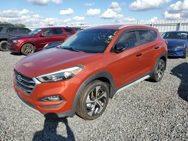 KM8J33A25HU519560 2017 HYUNDAI TUCSON - Image 1