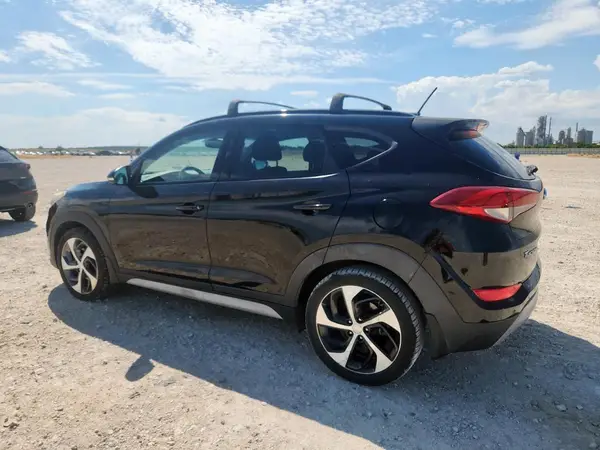 KM8J33A25HU559637 2017 HYUNDAI TUCSON - Image 2