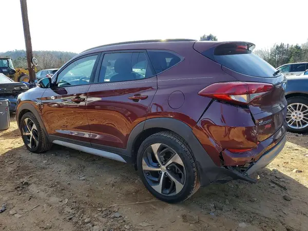 KM8J33A25JU629952 2018 HYUNDAI TUCSON - Image 2