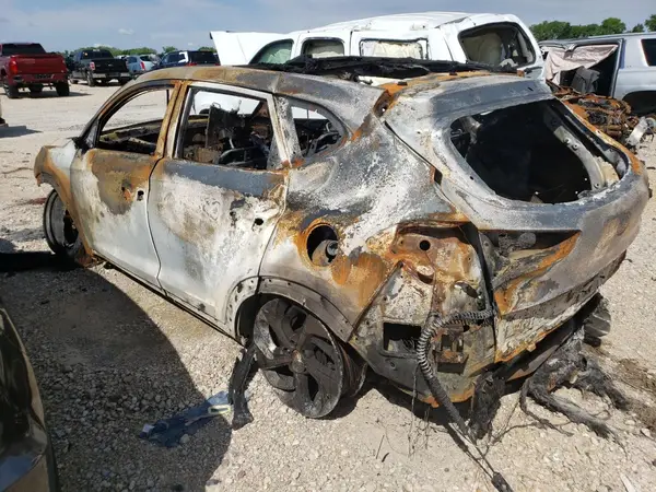 KM8J33A25JU641969 2018 HYUNDAI TUCSON - Image 2