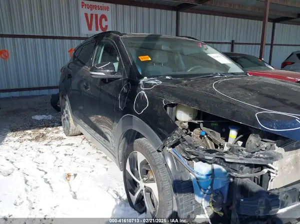 KM8J33A25JU676785 2018 HYUNDAI TUCSON - Image 1