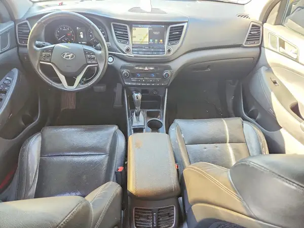 KM8J33A25JU704665 2018 HYUNDAI TUCSON - Image 8