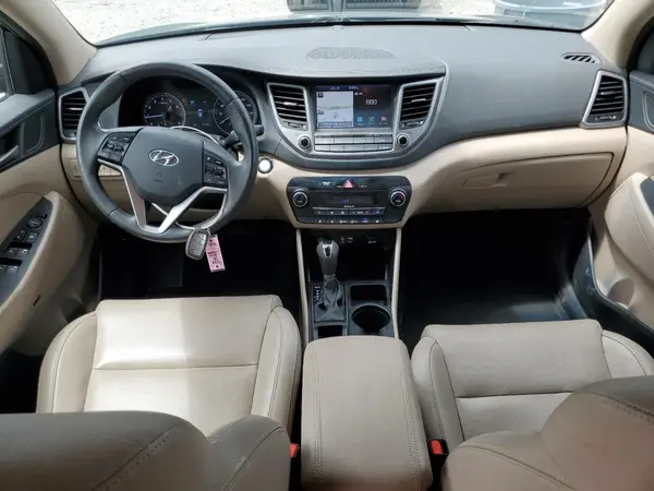 KM8J33A25JU721837 2018 HYUNDAI TUCSON - Image 8