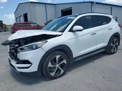 KM8J33A25JU749833 2018 HYUNDAI TUCSON