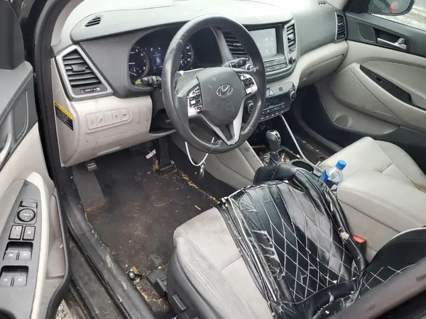KM8J33A25JU783531 2018 HYUNDAI TUCSON - Image 8