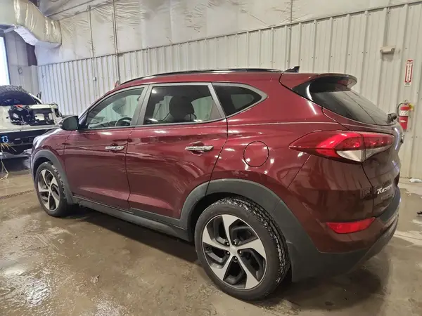 KM8J33A26GU025528 2016 HYUNDAI TUCSON - Image 2