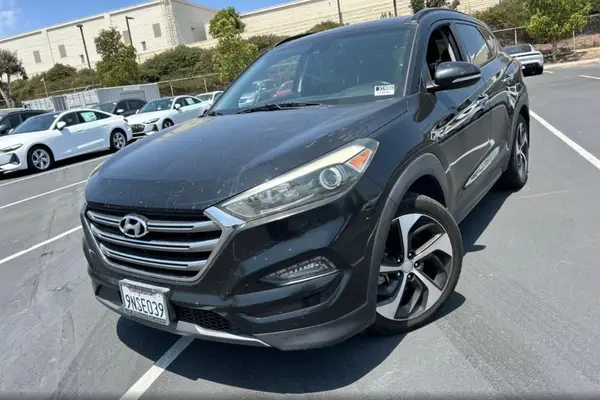 KM8J33A26GU028414 2016 HYUNDAI TUCSON - Image 2