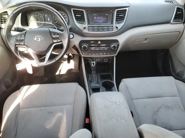 KM8J33A26GU030924 2016 HYUNDAI TUCSON - Image 8