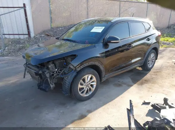 KM8J33A26GU034116 2016 HYUNDAI TUCSON - Image 2