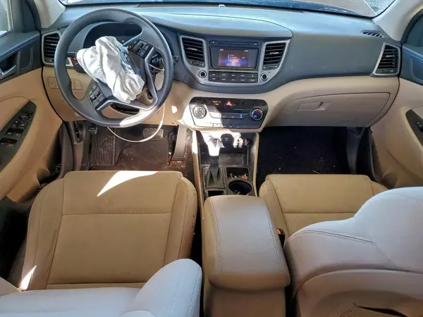 KM8J33A26GU038960 2016 HYUNDAI TUCSON - Image 8