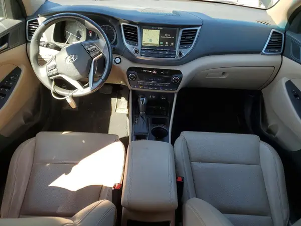 KM8J33A26GU048887 2016 HYUNDAI TUCSON - Image 8