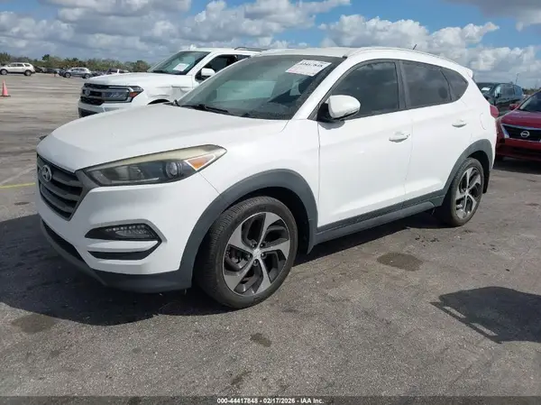 KM8J33A26GU076592 2016 HYUNDAI TUCSON - Image 2