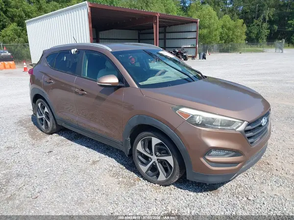 KM8J33A26GU077564 2016 HYUNDAI TUCSON - Image 1