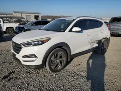 KM8J33A26GU083302 2016 HYUNDAI TUCSON