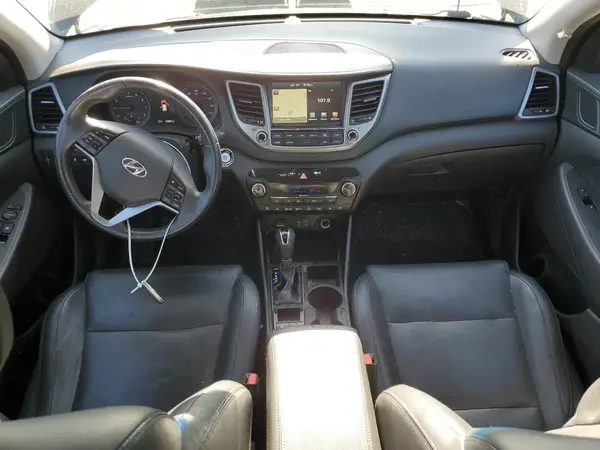 KM8J33A26GU087155 2016 HYUNDAI TUCSON - Image 8