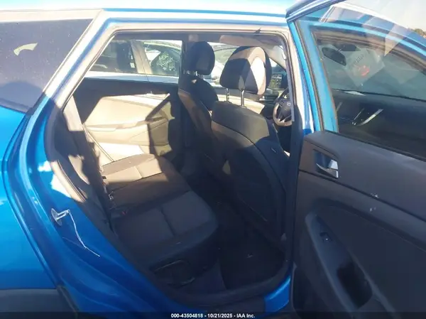 KM8J33A26GU088757 2016 HYUNDAI TUCSON - Image 8