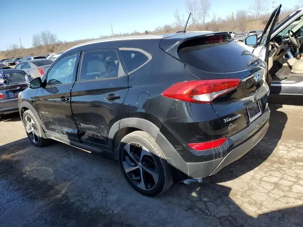 KM8J33A26GU098141 2016 HYUNDAI TUCSON - Image 2