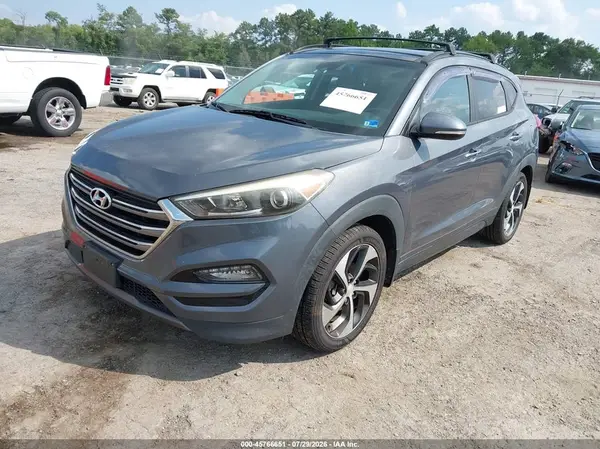 KM8J33A26GU103760 2016 HYUNDAI TUCSON - Image 2