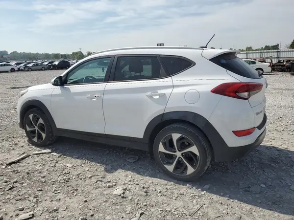KM8J33A26GU116797 2016 HYUNDAI TUCSON - Image 2